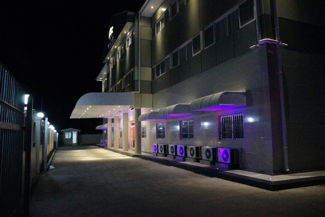 לאה Hotel Morobe מראה חיצוני תמונה